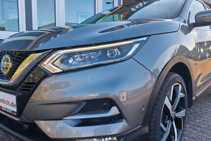 Nissan Qashqai 69.985 km 17.480 &euro; Redekin 39319