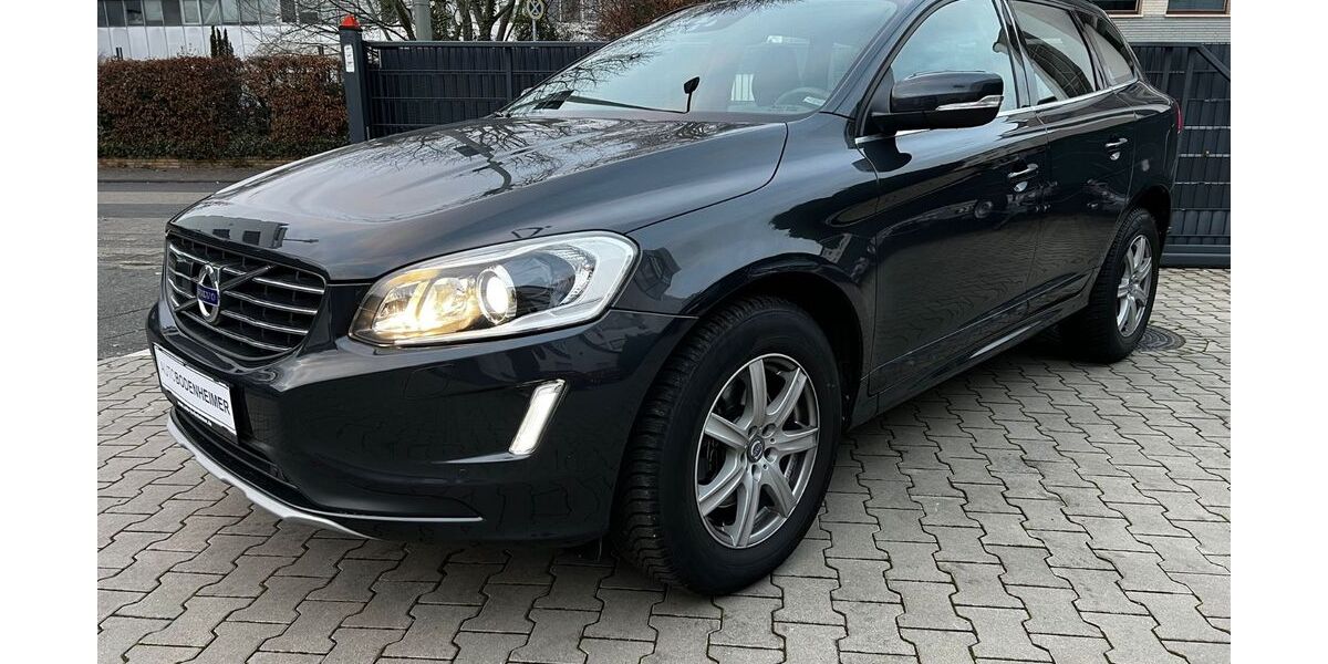 Volvo XC60 113.785 km 18.900 &euro; Niederdorfelden 61138