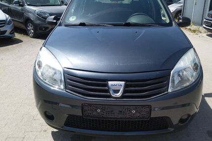 Dacia Sandero 113.000 km 1.990 &euro; Diepoldshofen 88299