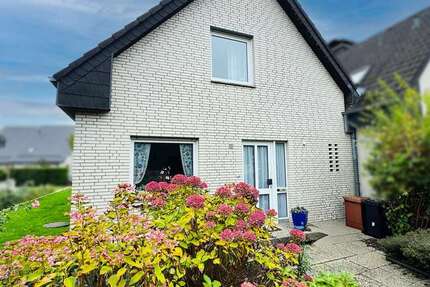 Haus zum Kaufen in Dissen am Teutoburger Wald 220.000 € 127 m² 4 zimmer