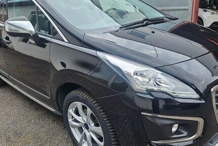 Peugeot 3008 114.500 km 8.290 € Neuss 41469
