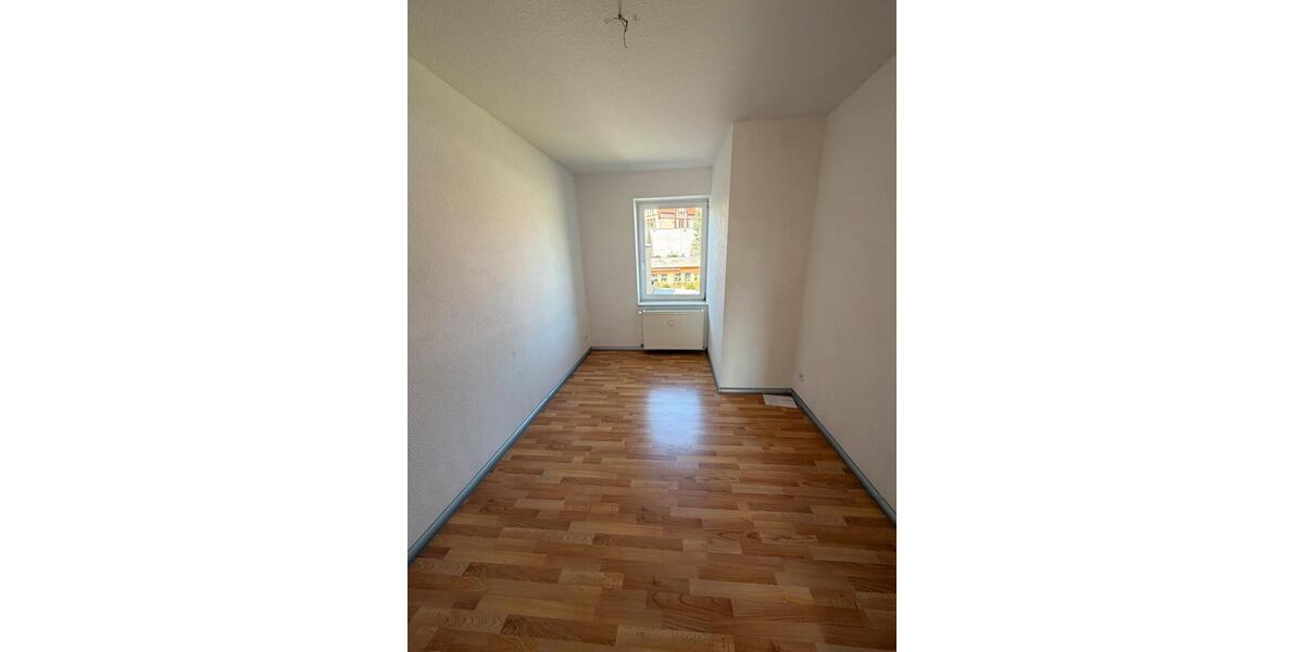 Etagenwohnung Aschersleben - 3 Zimmer, 82 m&sup2;, 820&euro; | Angebot:26251779