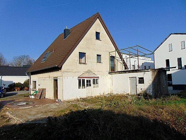 Einfamilienhaus Bedburg Königshoven - 4 Zimmer, 141 m&sup2;, 288.000&euro; | Angebot:25399624