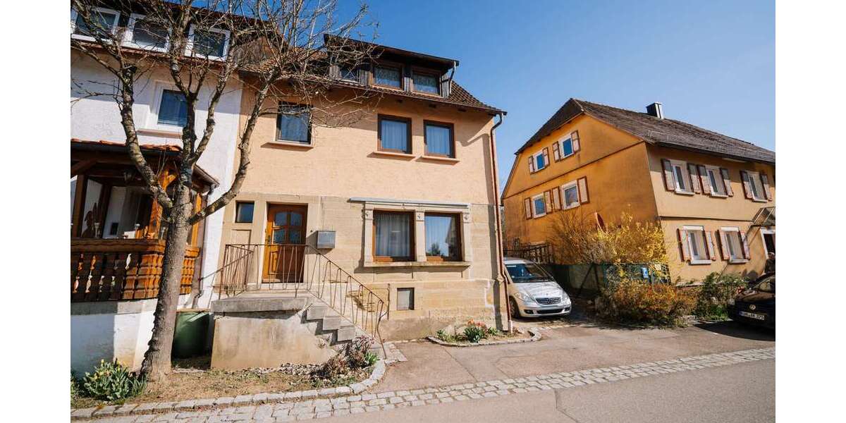 Einfamilienhaus Schrozberg - 6 Zimmer, 95 m&sup2;, 145.000&euro; | Angebot:26373552