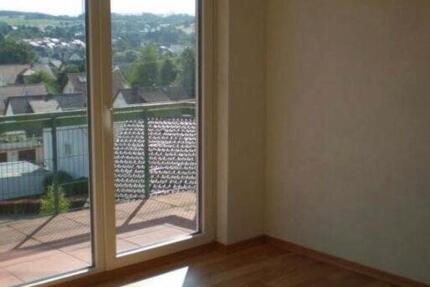 Wohnung Eppelborn - 4 Zimmer, 95 m&sup2;, 750&euro; | Angebot:26337465