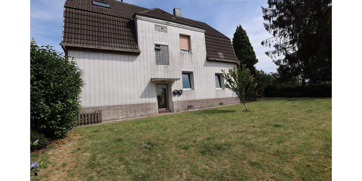 Einfamilienhaus Dortmund Berghofen - 8 Zimmer, 229 m&sup2;, 439.000&euro; | Angebot:25601931