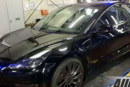 Tesla Model 3 55.350 km 27.100 &euro; Schöningen 38364