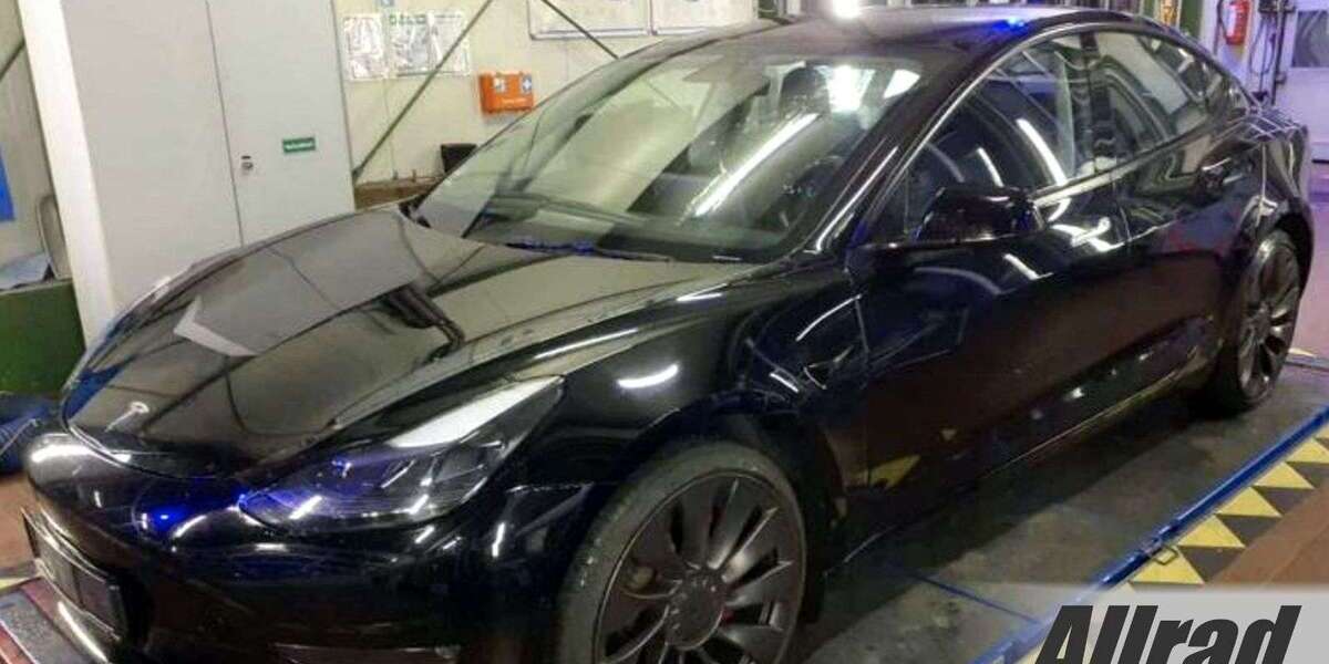 Tesla Model 3 55.350 km 27.100 &euro; Schöningen 38364