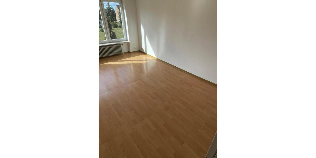 Etagenwohnung Dannenberg (Elbe) - 3 Zimmer, 70 m&sup2;, 455&euro; | Angebot:25104890