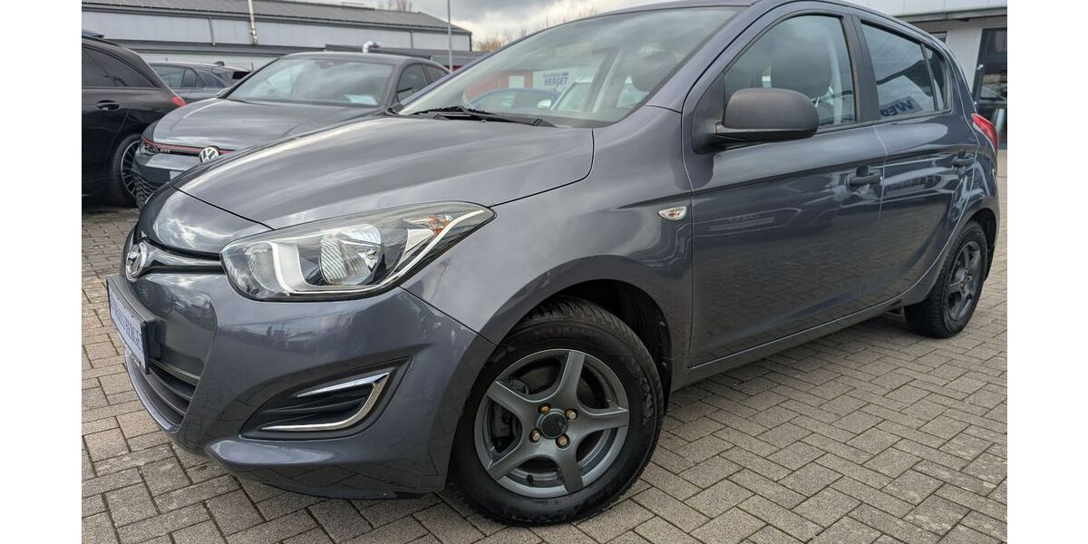 Hyundai i20 67.000 km 6.990 &euro; Bekond 54340