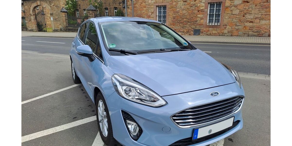 Ford Fiesta 31.037 km 13.600 &euro; Hürtgenwald 52393