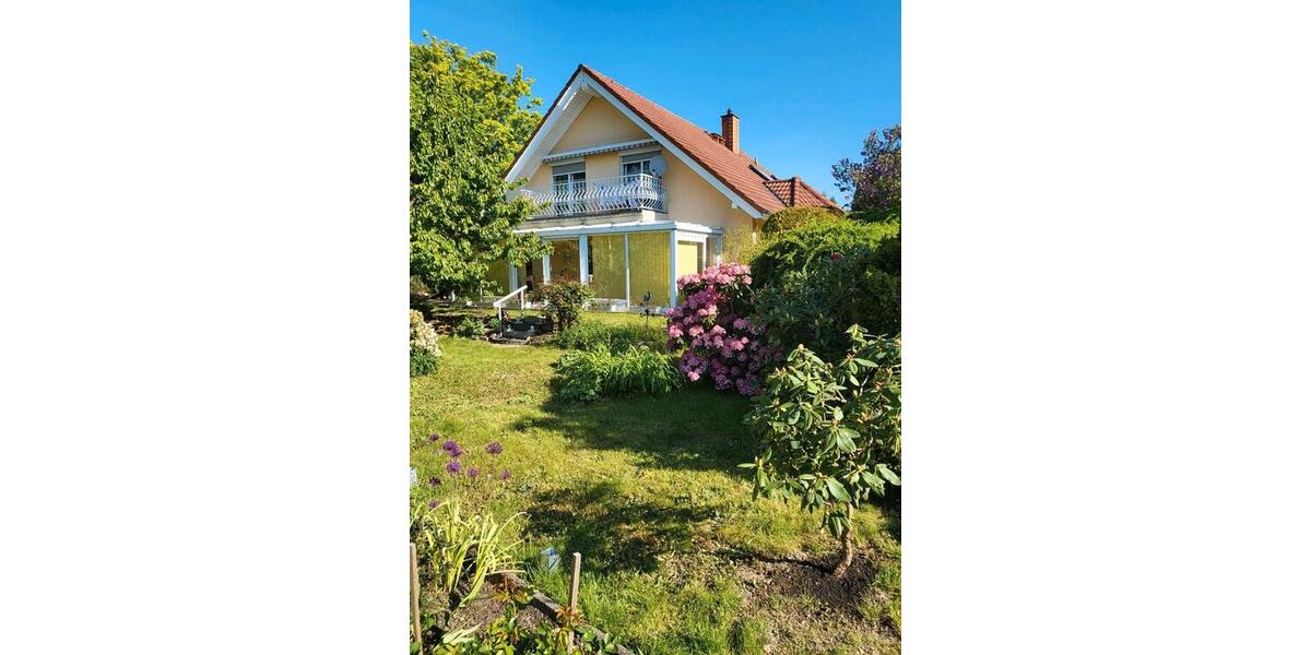 Einfamilienhaus Neustadt in Sachsen - 5 Zimmer, 200 m&sup2;, 395.000&euro; | Angebot:25367298