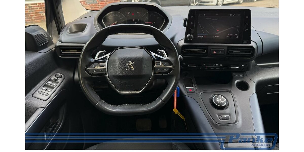 Peugeot Rifter Allure L1 EAT8 *Pano*TotW*PDC*Carpl*5Sitz 114.618 km 14.990 &euro; Berlin 13187