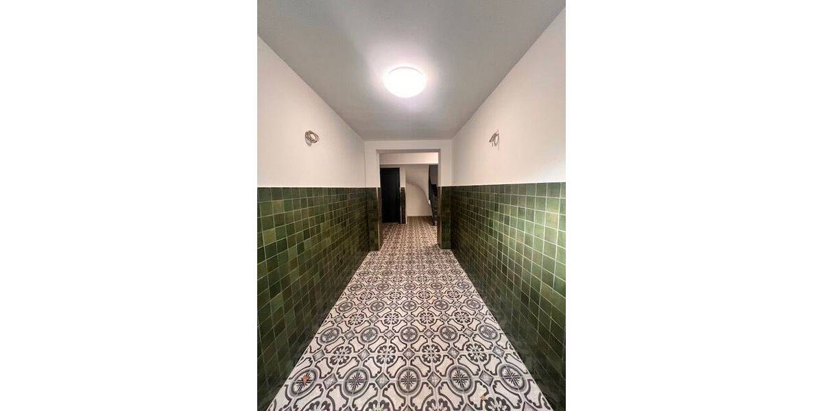 Etagenwohnung Rostock Stadtmitte - 3 Zimmer, 96 m&sup2;, 1.700&euro; | Angebot:26346673