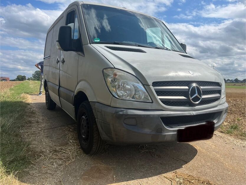 Mercedes-Benz Sprinter 240.000 km 7.500 € Münchingen 70825