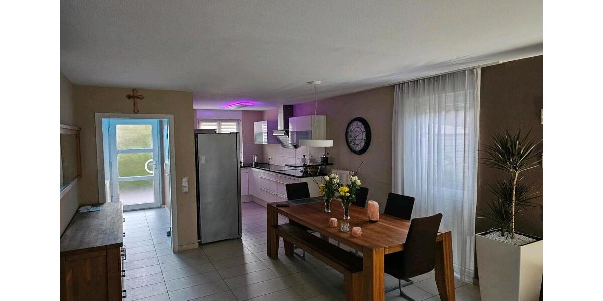 Doppelhaushälfte Leutenbach - 5 Zimmer, 130 m&sup2;, 650.000&euro; | Angebot:26074027