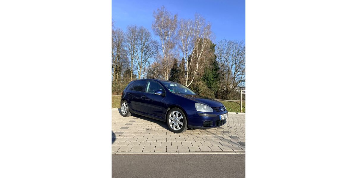 VW Golf 230.722 km 2.300 &euro; Offenburg 77652