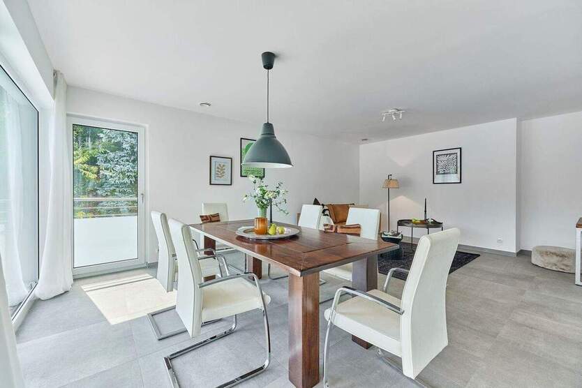 Neubau- Erstbezug! Stylisches EFH mit Einliegerwohnung! 5 zimmer