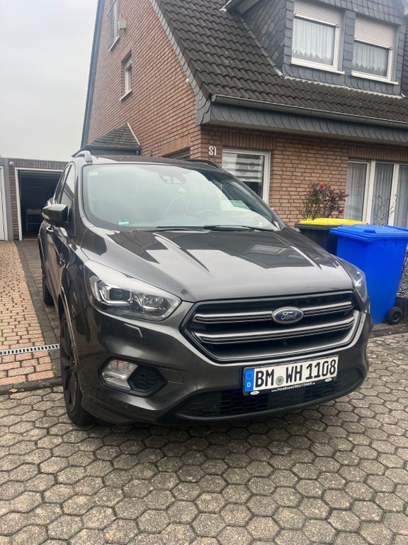 Ford Kuga 209.000 km 14.999 € Erftstadt 50374