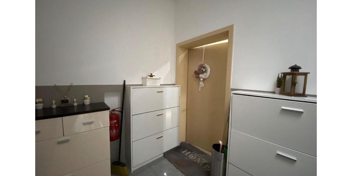 Etagenwohnung Sinzig - 4 Zimmer, 125 m&sup2;, 1.500&euro; | Angebot:26656289