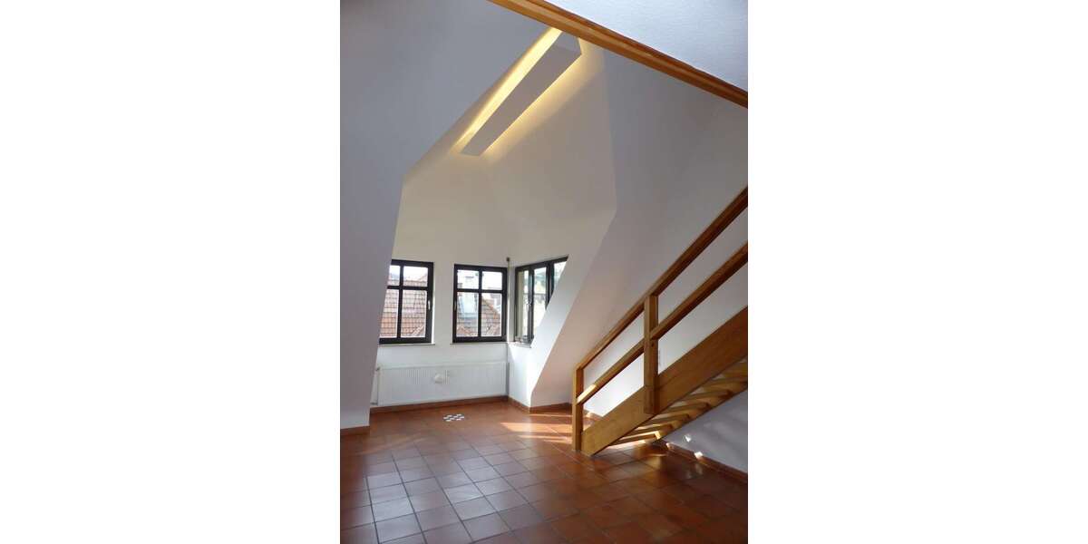 Etagenwohnung Würzburg Altstadt - 5 Zimmer, 150 m&sup2;, 1.725&euro; | Angebot:27315134