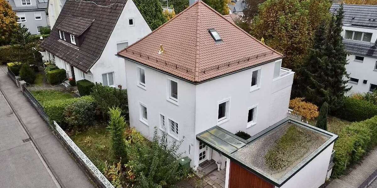 Einfamilienhaus Korntal-Münchingen Münchingen - 7 Zimmer, 175 m&sup2;, 750.000&euro; | Angebot:26933471