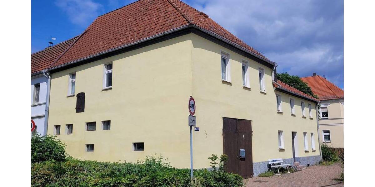 Einfamilienhaus Wahrenbrück Wahrenbrück - 8 Zimmer, 122 m&sup2;, 59.000&euro; | Angebot:25685885