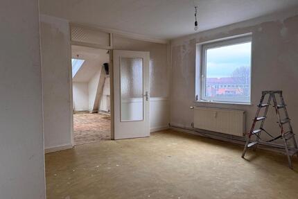 Wohnen mit Weitblick: Dachgeschoßwohnung in Bad Bramstedt