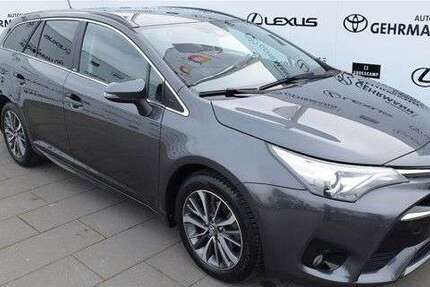 Toyota Avensis 77.100 km 17.990 &euro; Nottuln 48301
