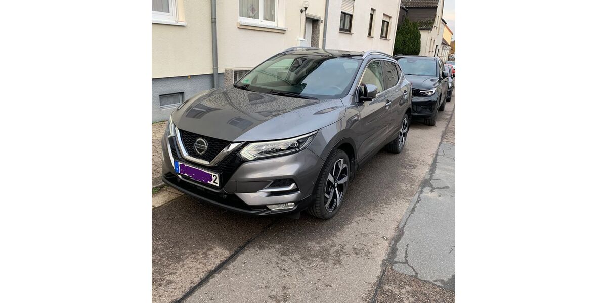 Nissan Qashqai 137.000 km 14.300 &euro; Kirkel 66459