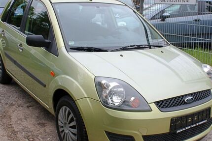 Ford Fiesta 41.700 km 2.999 &euro; Berlin 13057
