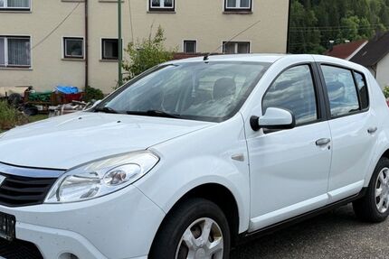Dacia Sandero 168.000 km 590 &euro; Nusplingen 72362