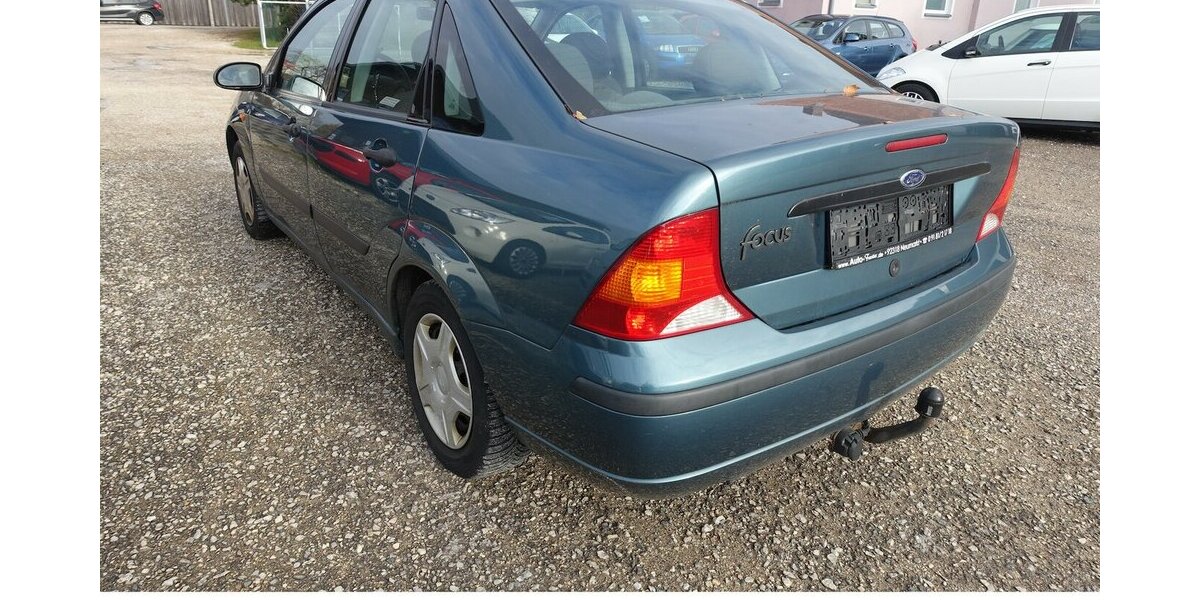 Ford Focus Finesse ohne TÜV Klima AHK Alu WR 4xAirbag 140.000 km 450 &euro; Neumarkt/OPf 92318