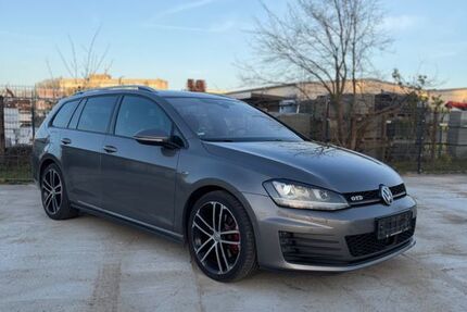 VW Golf 213.000 km 11.349 &euro; Potsdam 14478