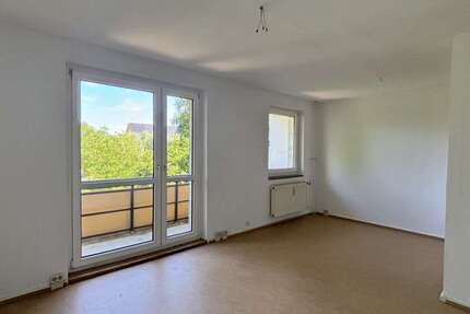 Wohnung Frankfurt (Oder) - 4 Zimmer, 67 m&sup2;, 353&euro; | Angebot:27413385
