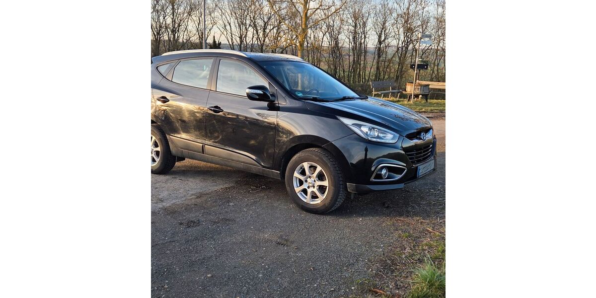 Hyundai ix35 132.000 km 9.600 &euro; Münstermaifeld 56294