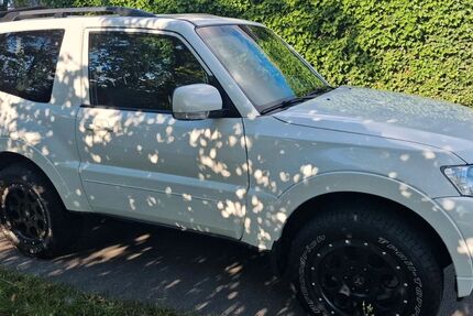 Mitsubishi Pajero 90.958 km 28.888 &euro; Gütersloh 33334