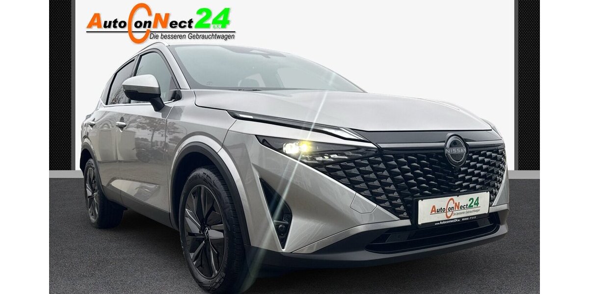 Nissan Qashqai Tekna XTronic *Navi/LED/el. Heckklappe/360 13.081 km 28.690 &euro; Bamberg 96052
