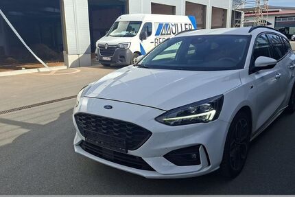 Ford Focus 121.460 km 10.999 &euro; Chemnitz - Mittelbach 09224