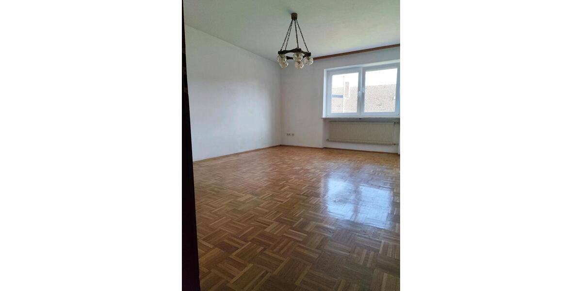 Mehrfamilienhaus, Wohnhaus Trausnitz - 8 Zimmer, 194 m&sup2;, 400.000&euro; | Angebot:26455422