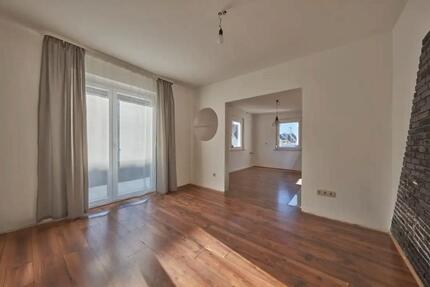 Haus Burladingen - 6 Zimmer, 130 m&sup2;, 1.050&euro; | Angebot:26357985