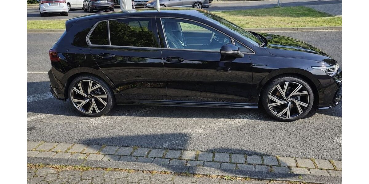 VW Golf 38.500 km 25.500 &euro; Osloß 38557