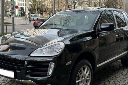Porsche Cayenne 189.000 km 9.950 &euro; Wiesbaden 65201
