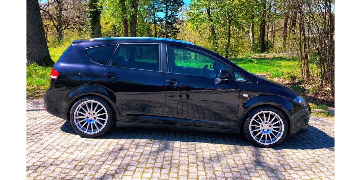 Seat Altea 131.000 km 3.299 &euro; gornsdorf 09390