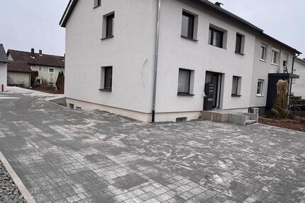 Frisch renovierte 4 Familien Haus 13 zimmer