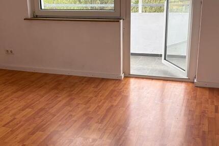 Wohnung Bad Pyrmont - 3 Zimmer, 90 m&sup2;, 650&euro; | Angebot:26285955