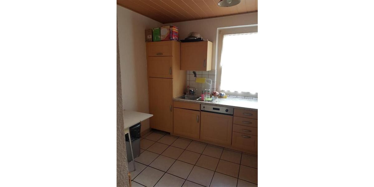 Einfamilienhaus Kornwestheim - 7 Zimmer, 160 m&sup2;, 2.050&euro; | Angebot:25363251