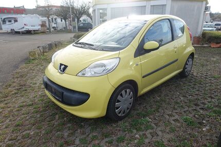 Peugeot 107 183.000 km 1.580 &euro; Dußlingen 72144
