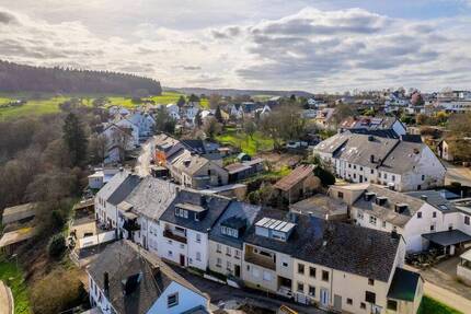 Haus Trier Kernscheid - 4 Zimmer, 142 m&sup2;, 223.000&euro; | Angebot:26257763
