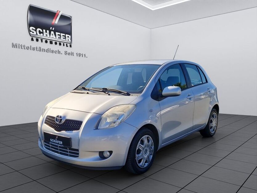 Toyota Yaris 138.000 km 1.390 € Weilburg 35781